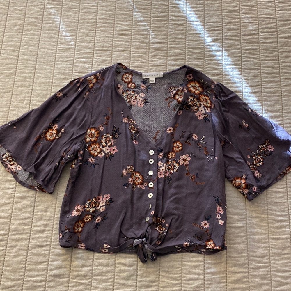 Socialite Crop Blouse